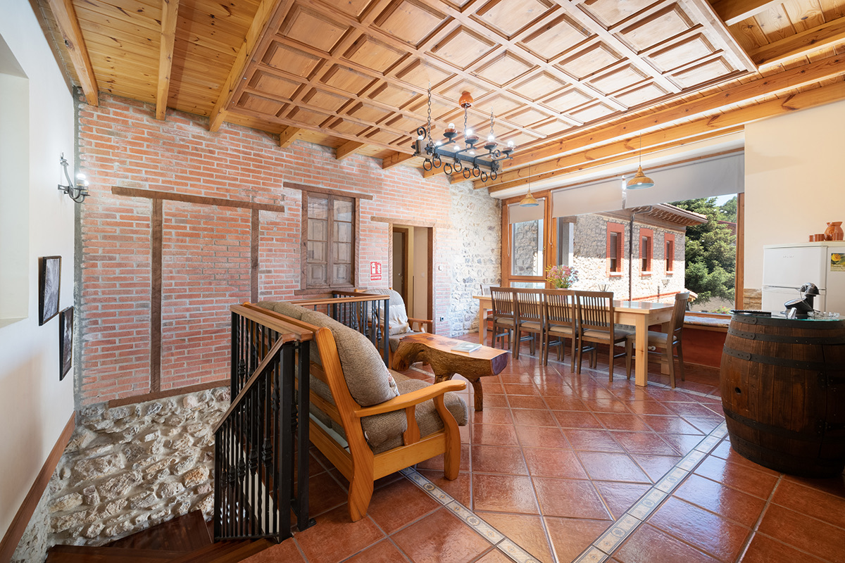 Salon et salle à manger de Casa Arianes à Pallide