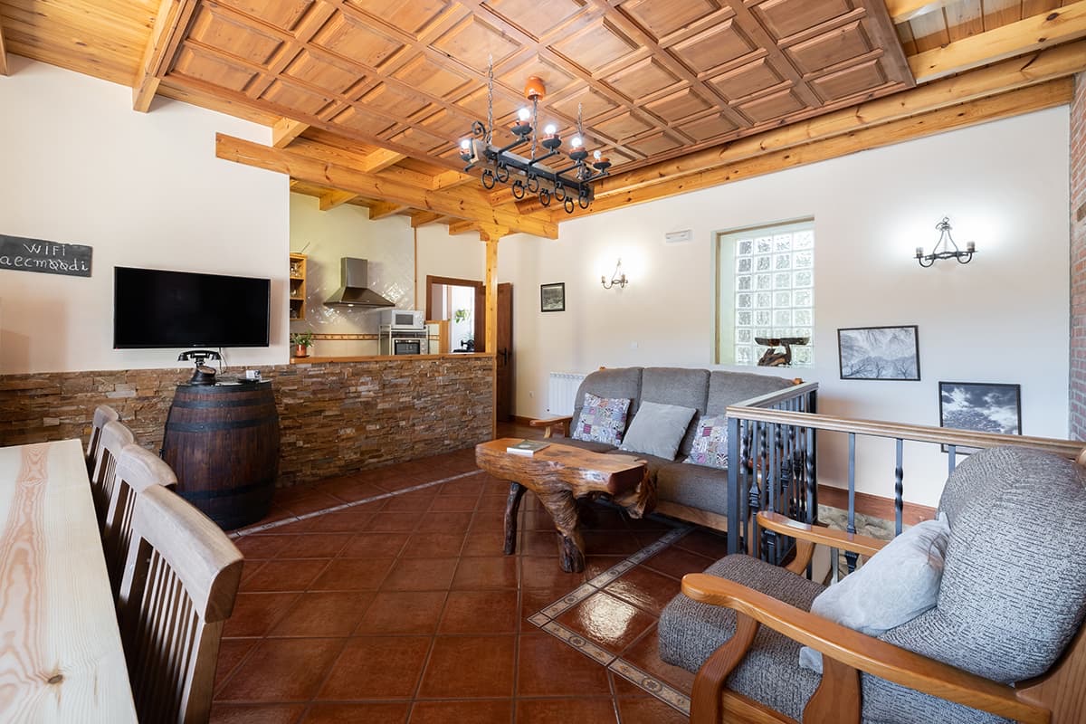Salon commun et cuisine ouverte de Casa Arianes